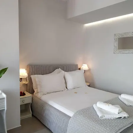 Andreas And Petrinela * Triovasálos